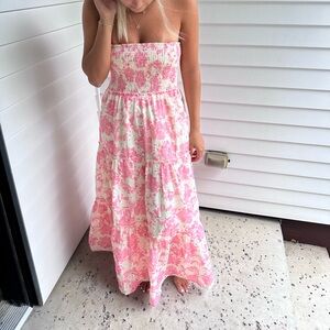 Floral strapless dress